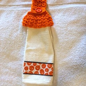 Pumpkin Kitchen Towel Topper